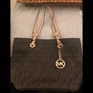 Michael Kors purse